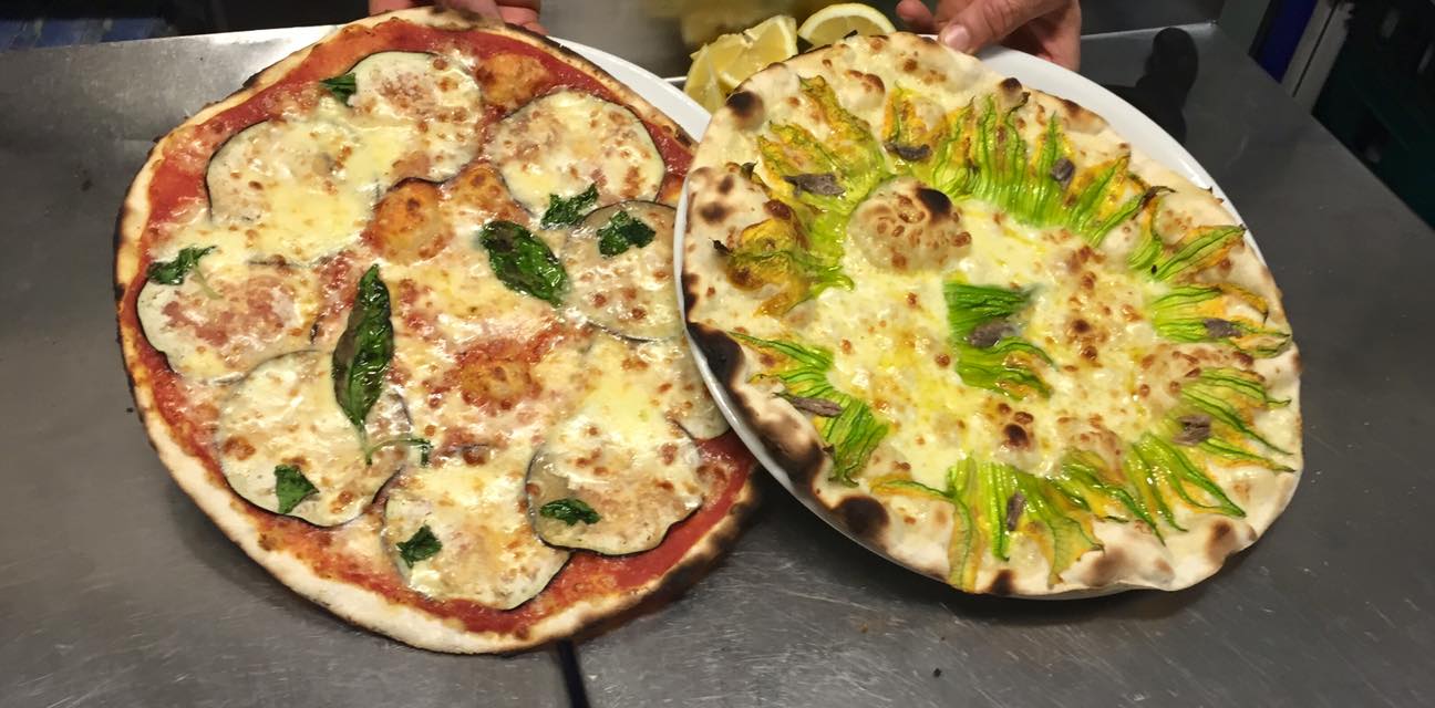 2 pizze sfornate
