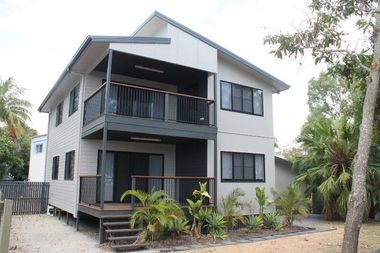 Two Story Holiday Home Two Story Holiday Home