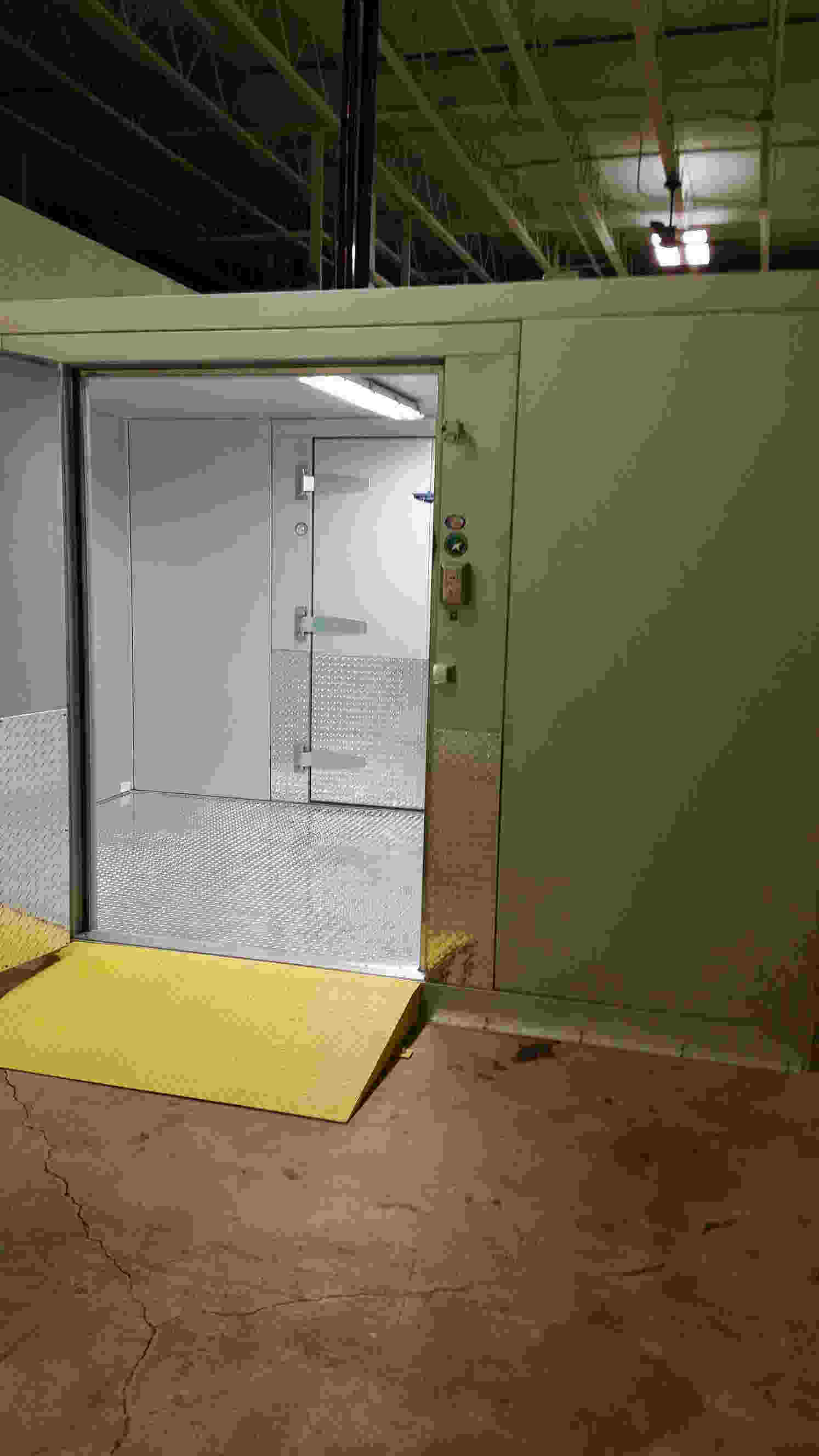 Door walk-in Refrigerator - Ames Refridgeration in Lake County, IL