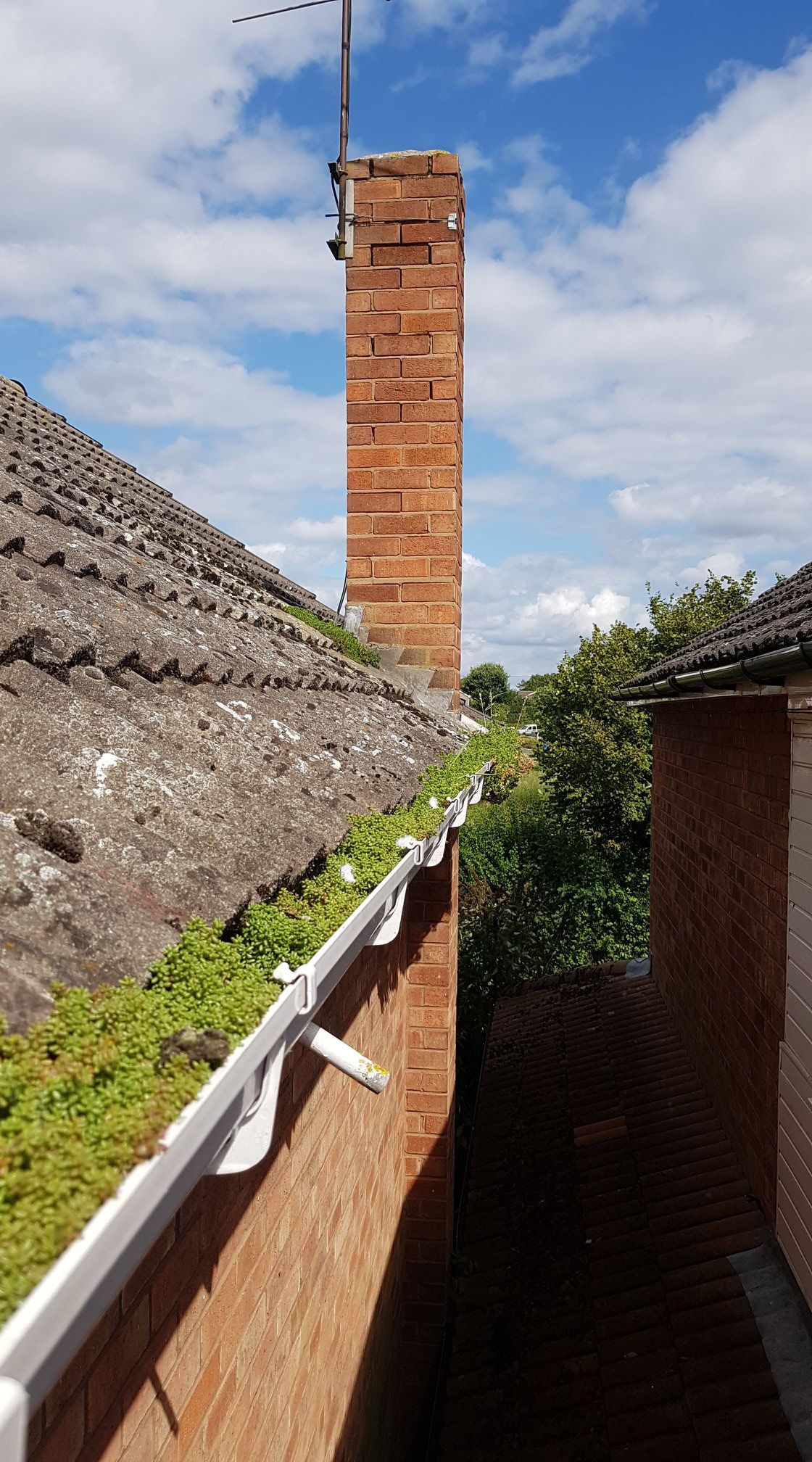 gutter cleaning telford