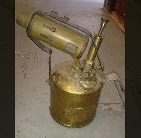 antique automobilia
