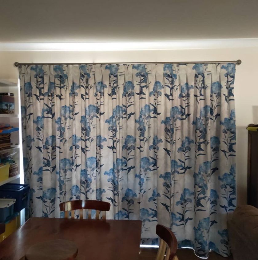 Blue floral curtain - Curtains in Welby, NSW