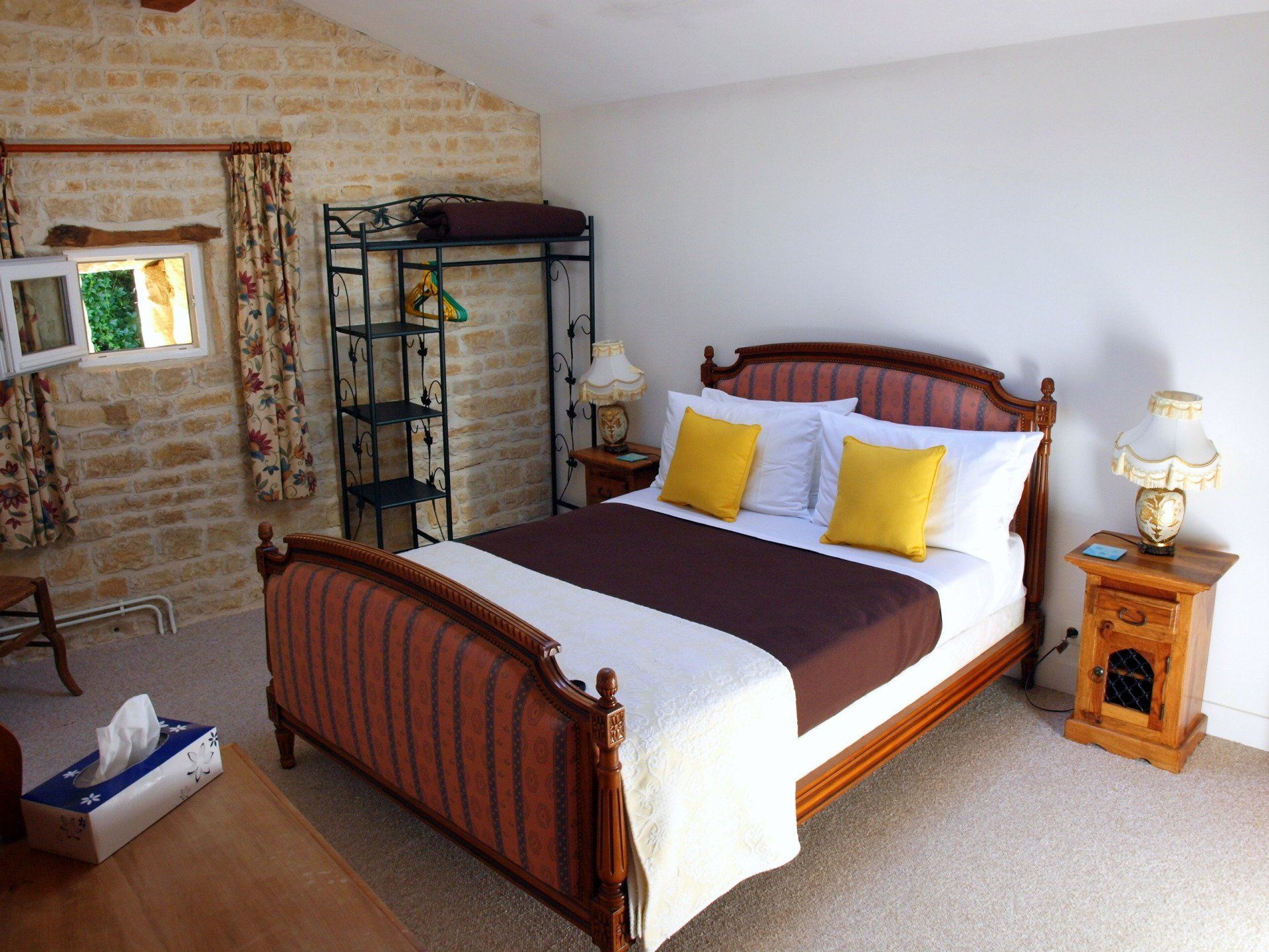gite-master-bedroom