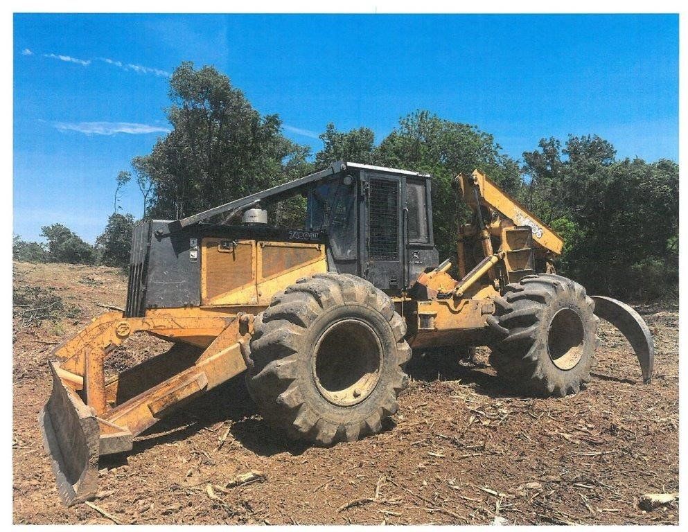 784G3 2003 John Deere Skidder Dual Arch