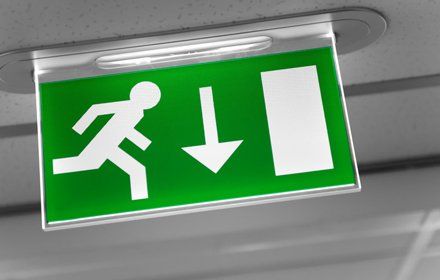 Emergency lighting installations
