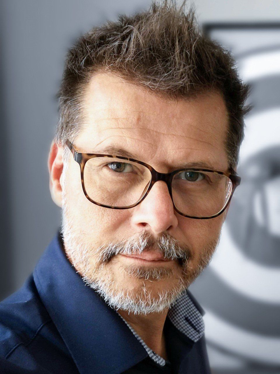 Sven Oyntzen