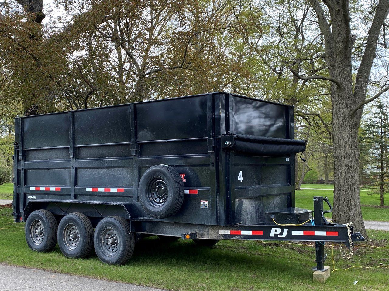 Dumpster Truck — Canton, MI — Barca Disposal