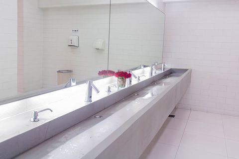 We provide commercial plumbing services for: