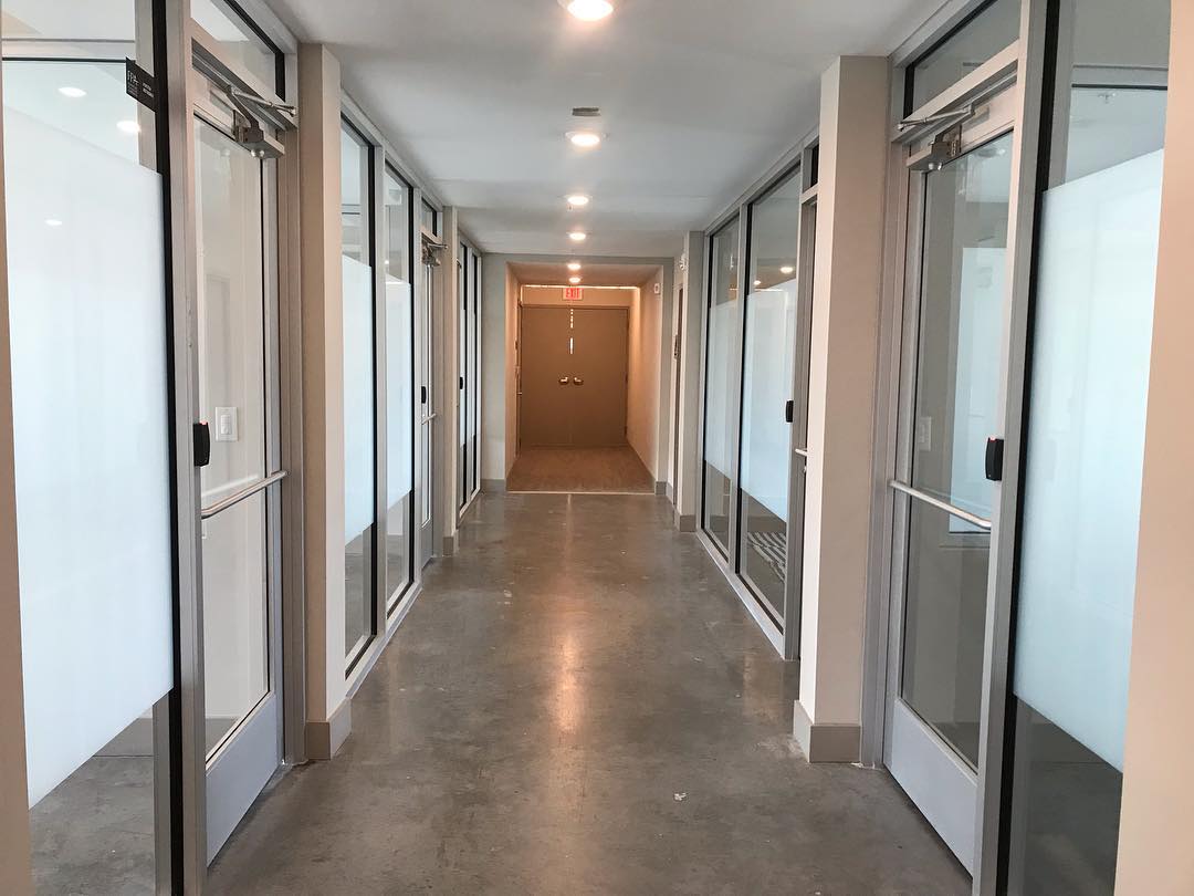 commercial window tinting