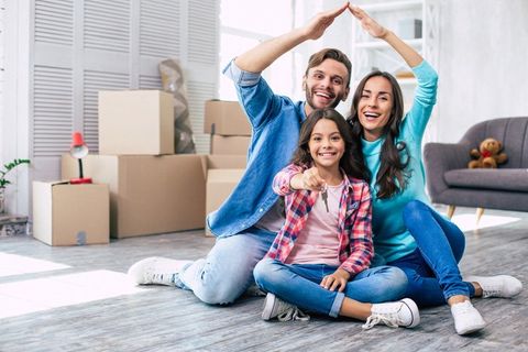 Happy Family — Indialantic, FL — Just Good Movers Happy Family — Indialantic, FL — Just Good Movers