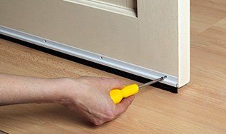 Fixing Door — Door Doctor Fixing Door — Door Doctor