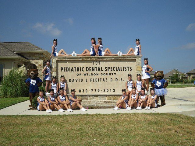 Cheering Squad — Specialist in Vernia, TX