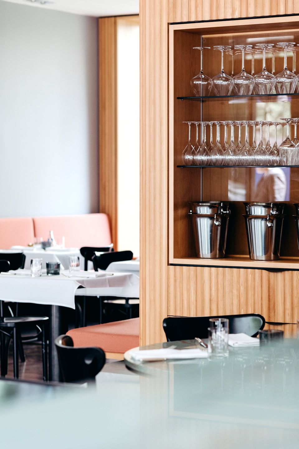 Osterberger Mitte, Stefan Gruber, Thorsten Osterberger, Gastro, Restaurant, emerald green quarzite