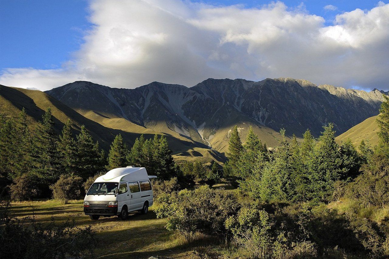 beautiful mountains in New Zealand