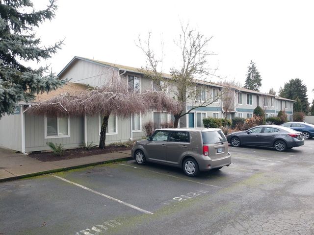 Arboretum Apartments exterior