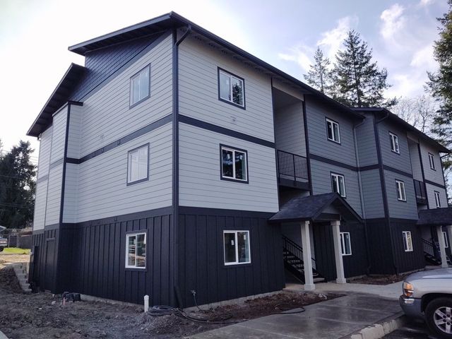 Arboretum Apartments exterior