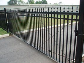 Black Fence — Greenville, SC — Pioneer Fence in Greenville