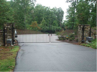 Driveway Fence — Greenville, SC — Pioneer Fence in Greenville