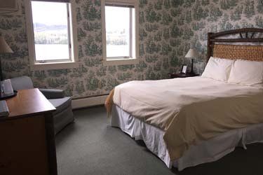 The Keewayden Bedroom