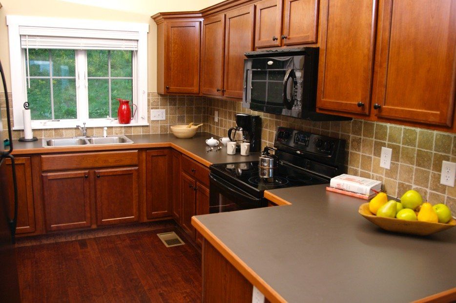 The Conley Lakeview Cottage rental located in the Northeast Kingdom on Lake Willoughby in VT.
