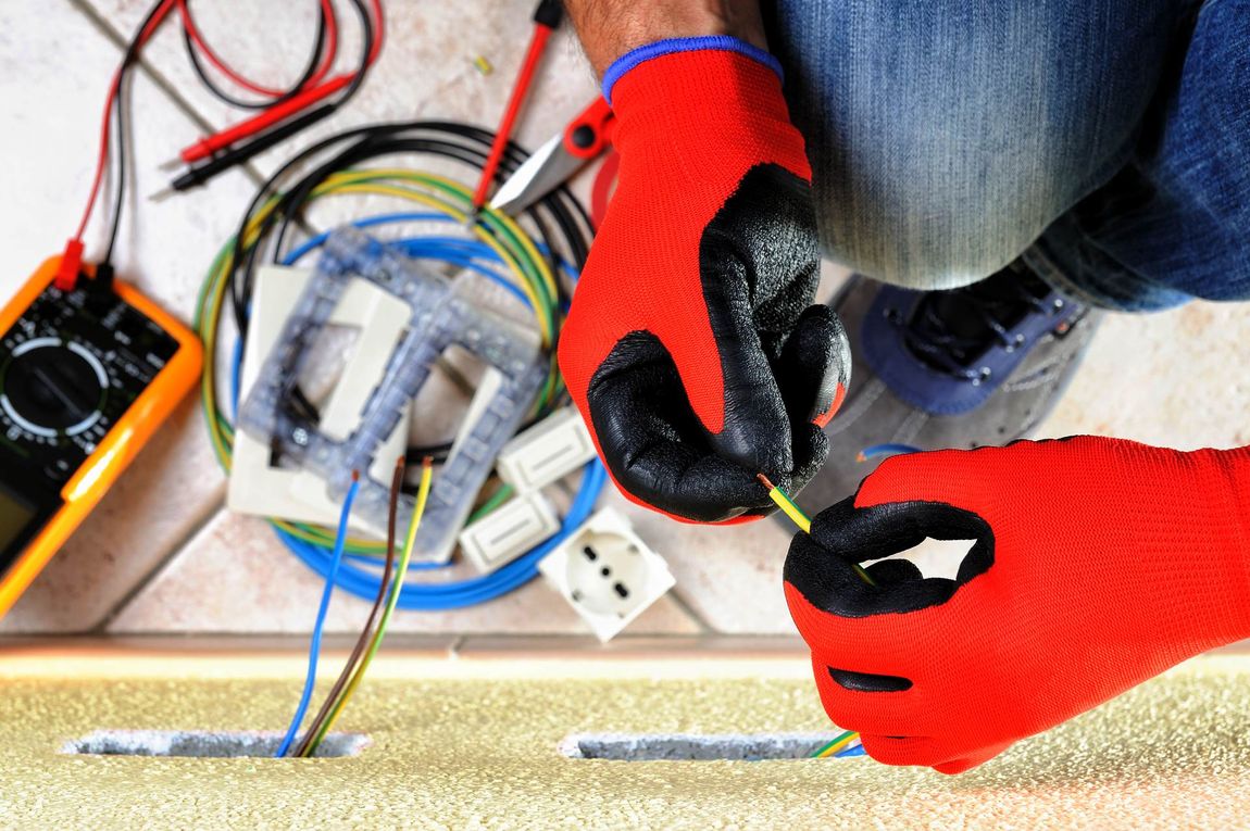 intervento di un tecnico elettricista