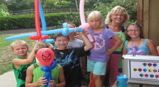 Miss Ritas Balloons - Festivals, Parties and more