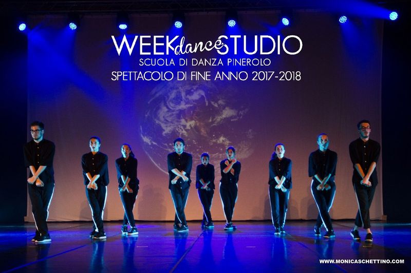 WEEK DANCE STUDIO SPETTACOLO DI FINE ANNO 2017/2'19 SEZIONE STREET DANCE