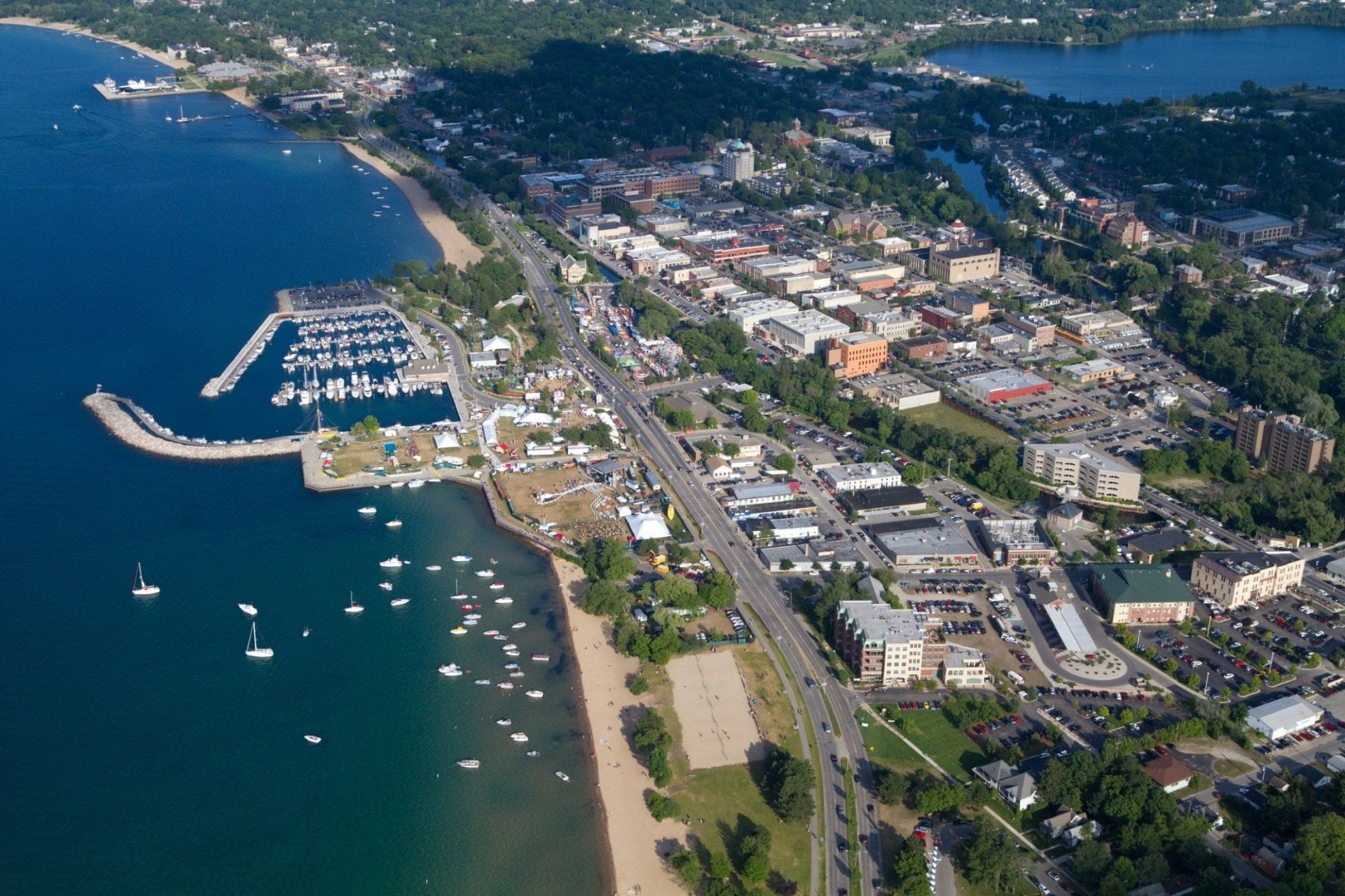 Traverse City, MI & link to Traverse City page
