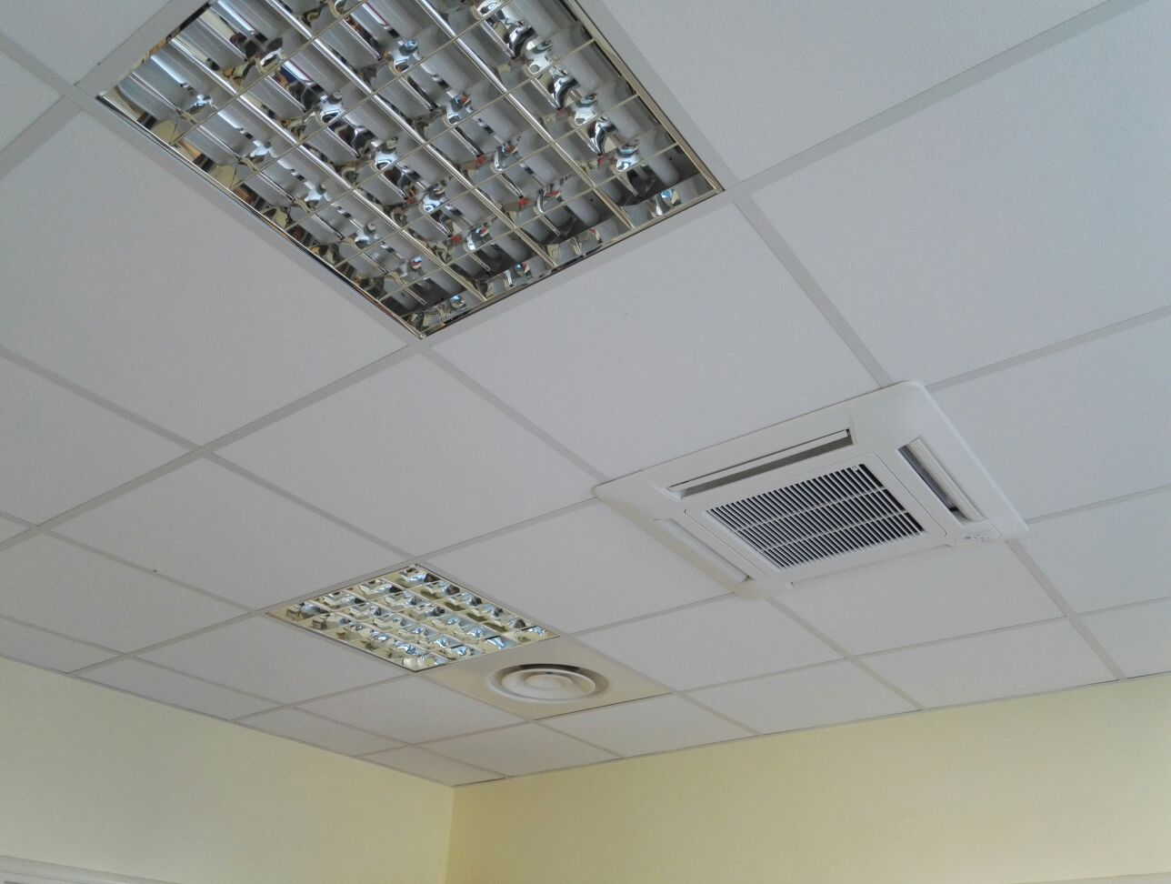 Soffitto con condizionamento