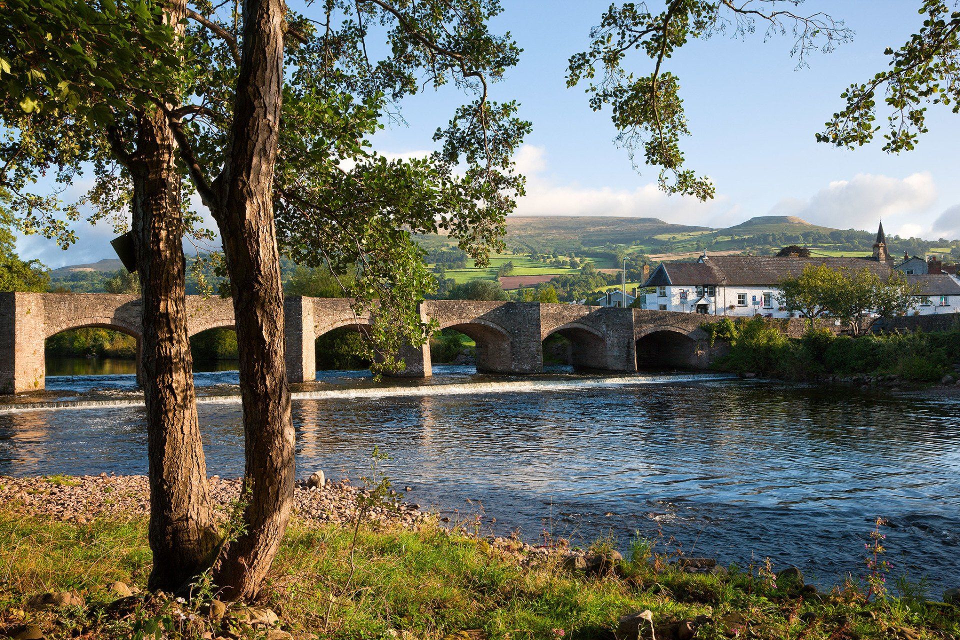 Crickhowell best high Street 2019