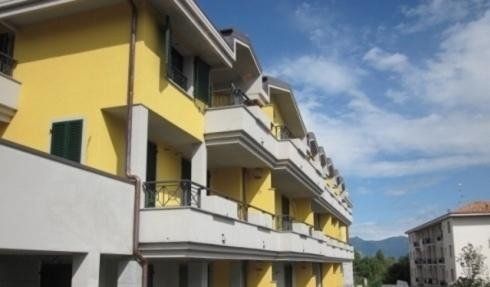 edifici residenziali Besana Brianza