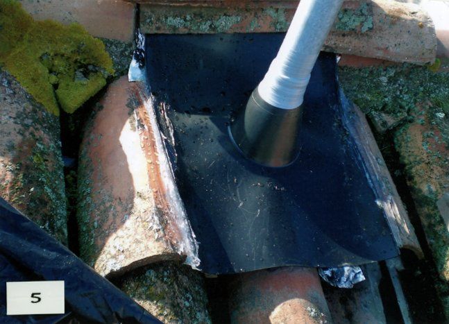 rivestimento coibentato per base antenna tv