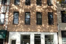 211 Nassau