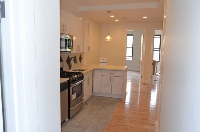 211 Nassau Ave Brooklyn Interior Photo