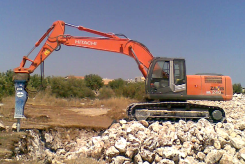 Escavatore colore rosso