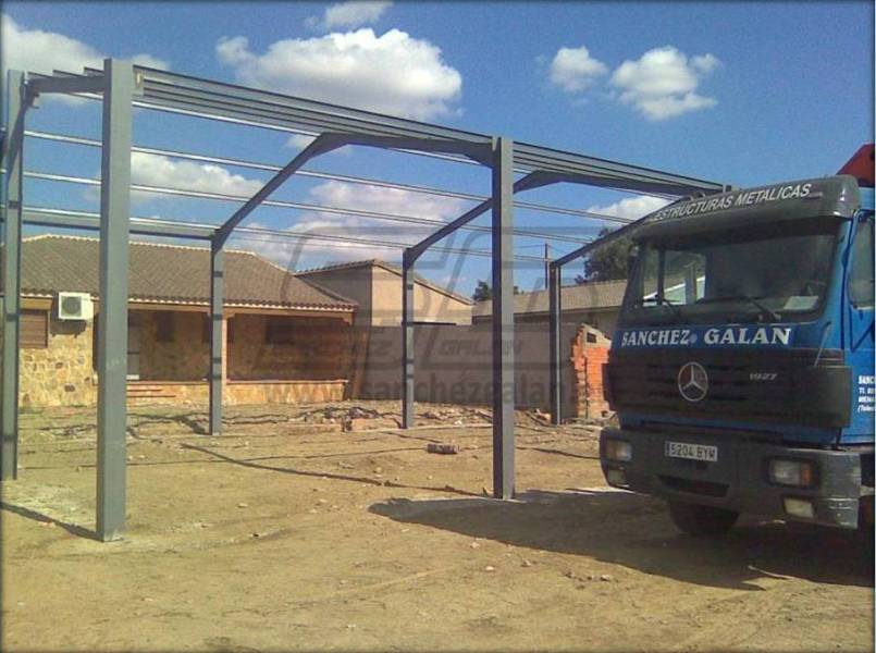 Estructura metálica nave agrícola
