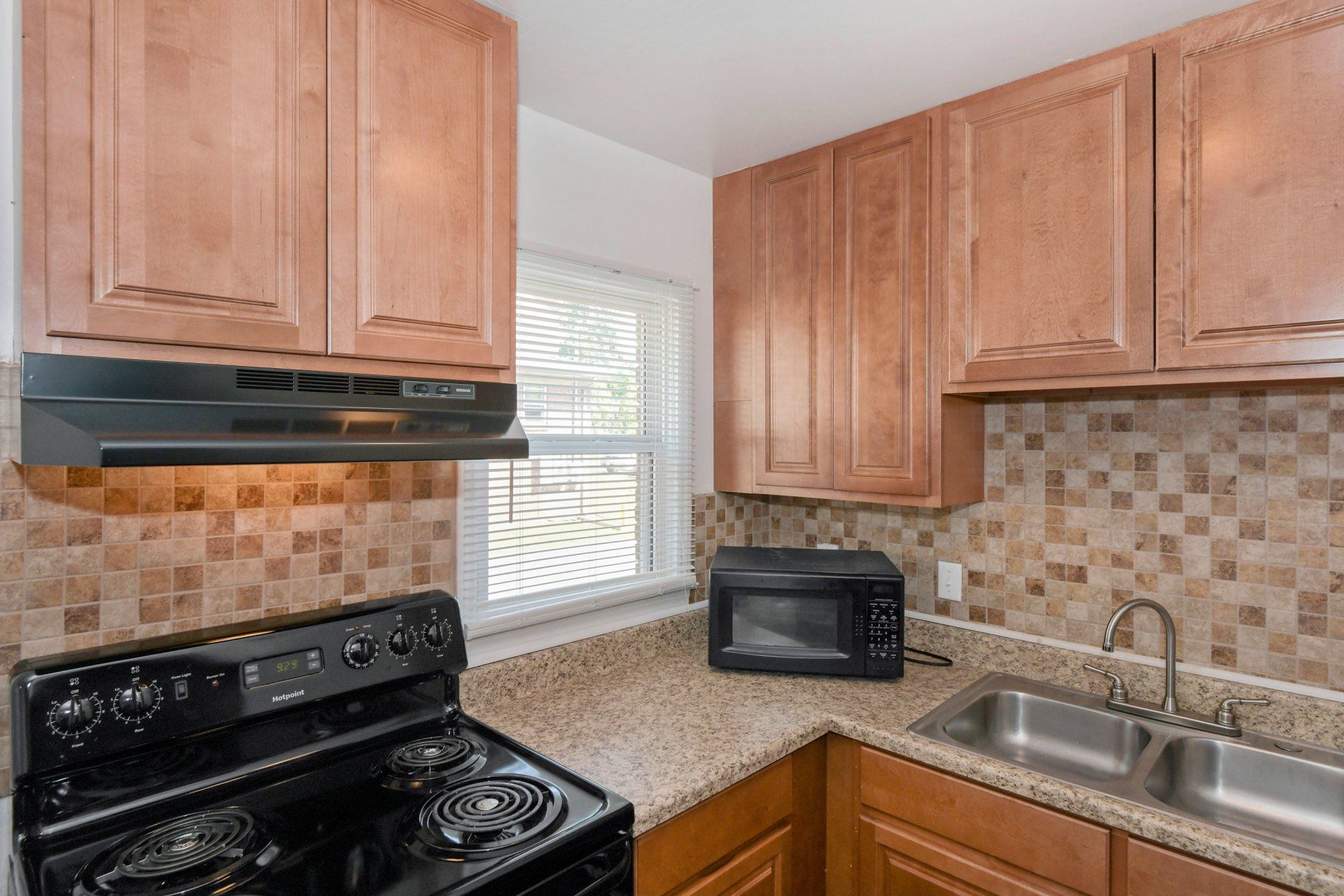 Kitchen | Park Creek Apartment Homes