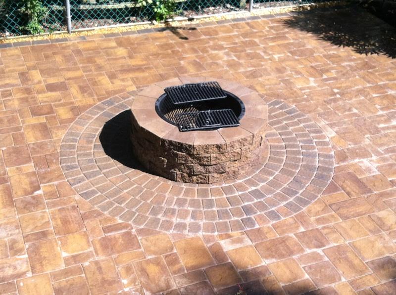 Fire Pit Area - Saluda, VA - Bayscapes LLC