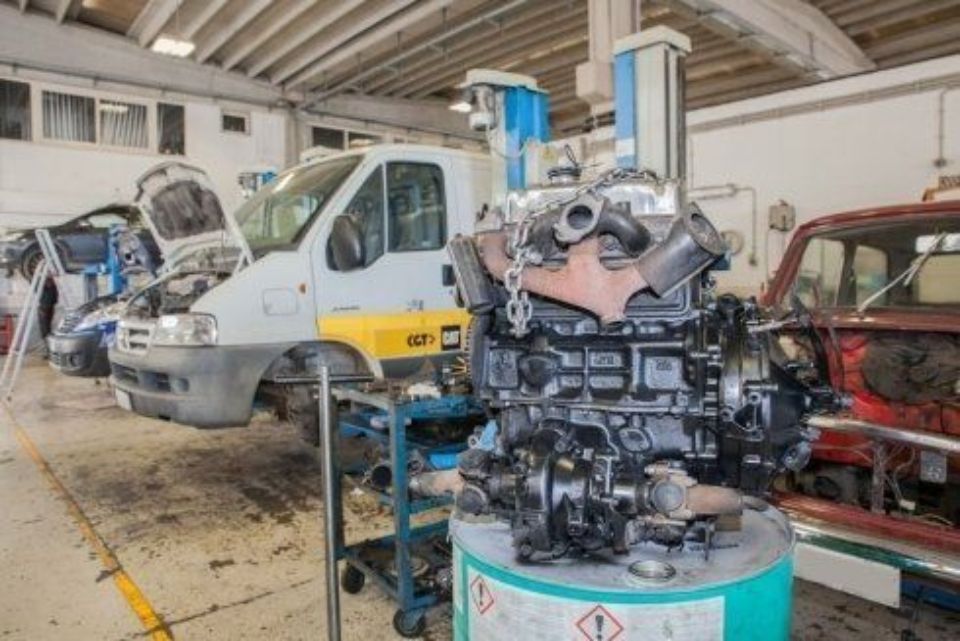 Riparazione auto
