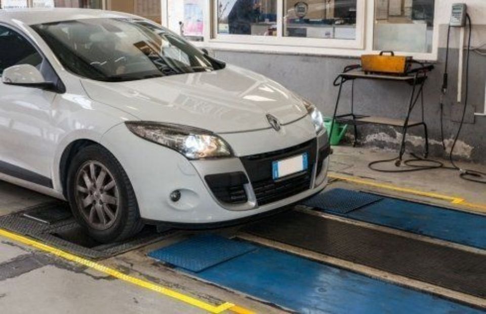 Riparazione auto