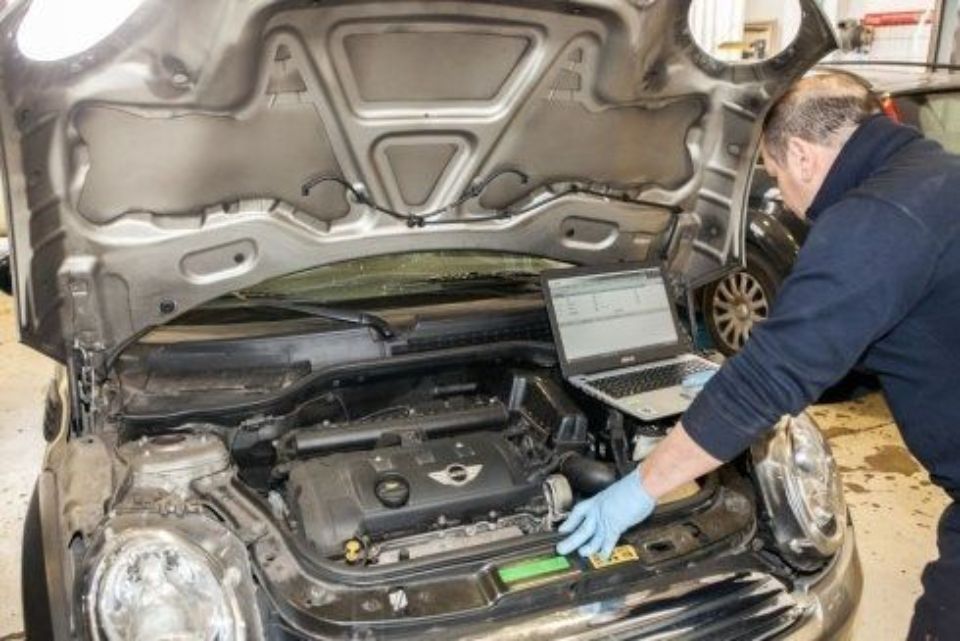 Riparazione auto