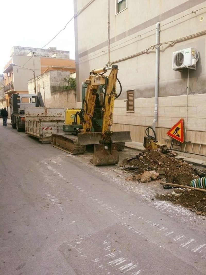 Mezzi al lavoro