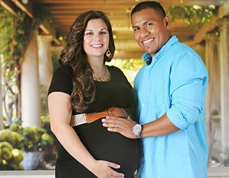 Happy Couple — Pregnancy Care in Warren, OH Happy Couple — Pregnancy Care in Warren, OH