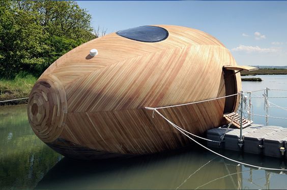 THE MOBILE AQUATIC POD, EXBURY, ENGLAND