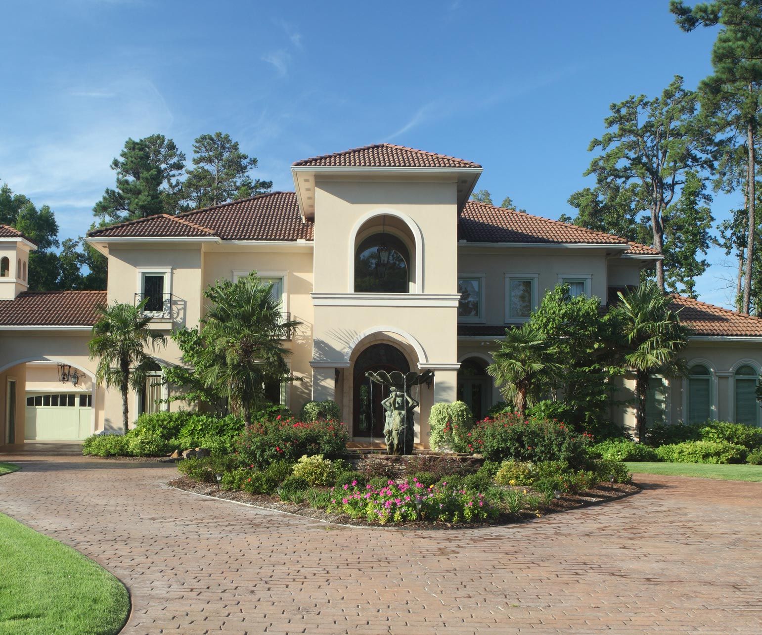 Luxury House Exterior — Forest Park, IL — Forest Park Stucco
