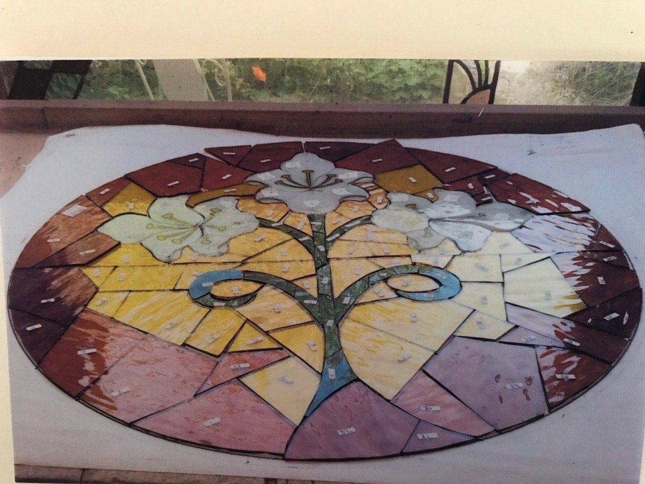 Floral decorative