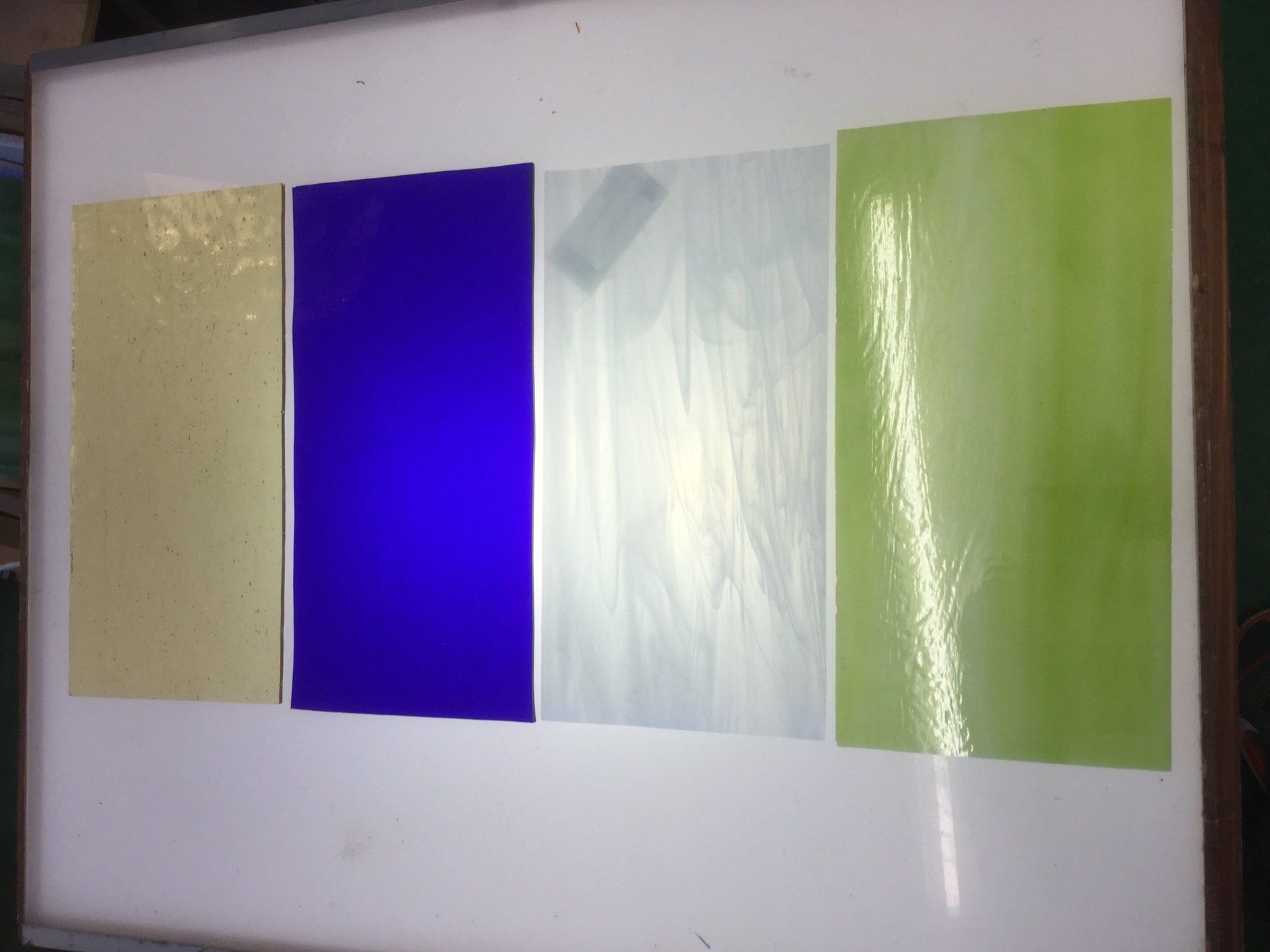 Colour stained glasses