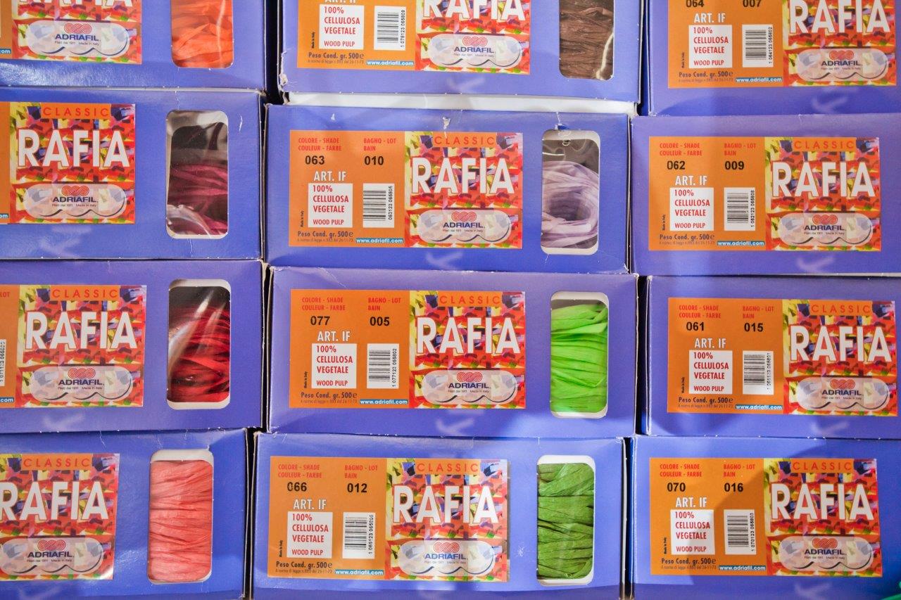 Confezioni con fili colorati