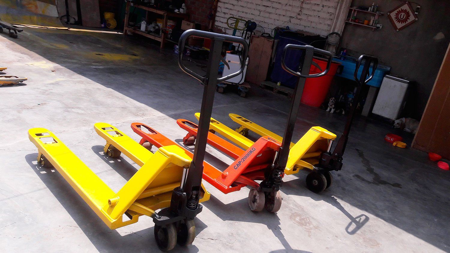 Multiservicios Gamor S.A.C. - Venta y alquiler de carretillas hidráulicas