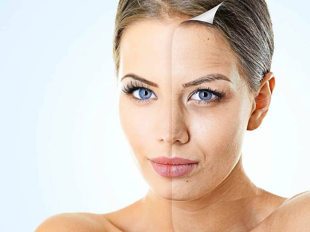 Das Gesicht einer Frau wird vor und nach einer Gesichtsbehandlung gezeigt.